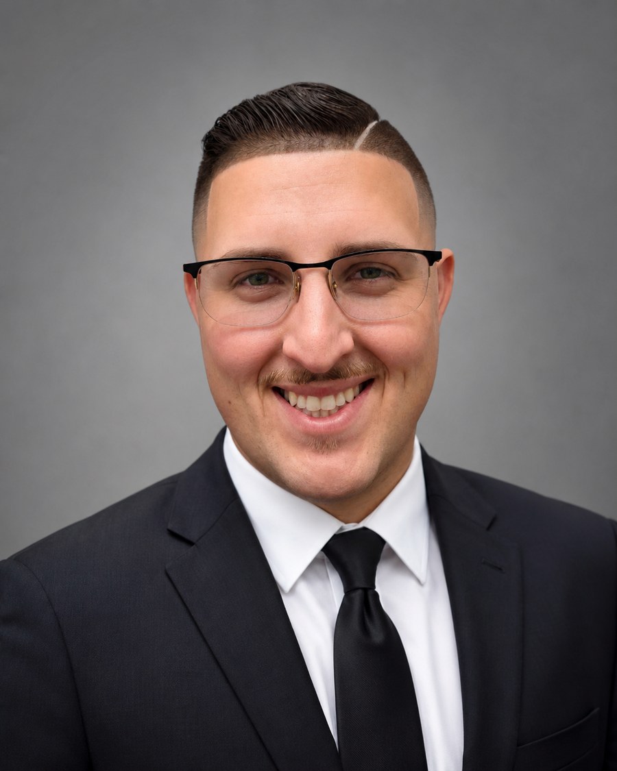 Christian Rios, founder and lead instructor of Onyx Defense Academy